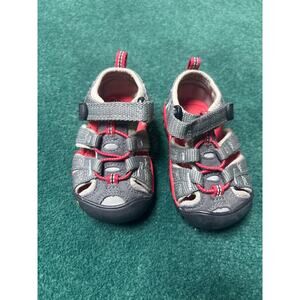Keen Sandal - Size 4